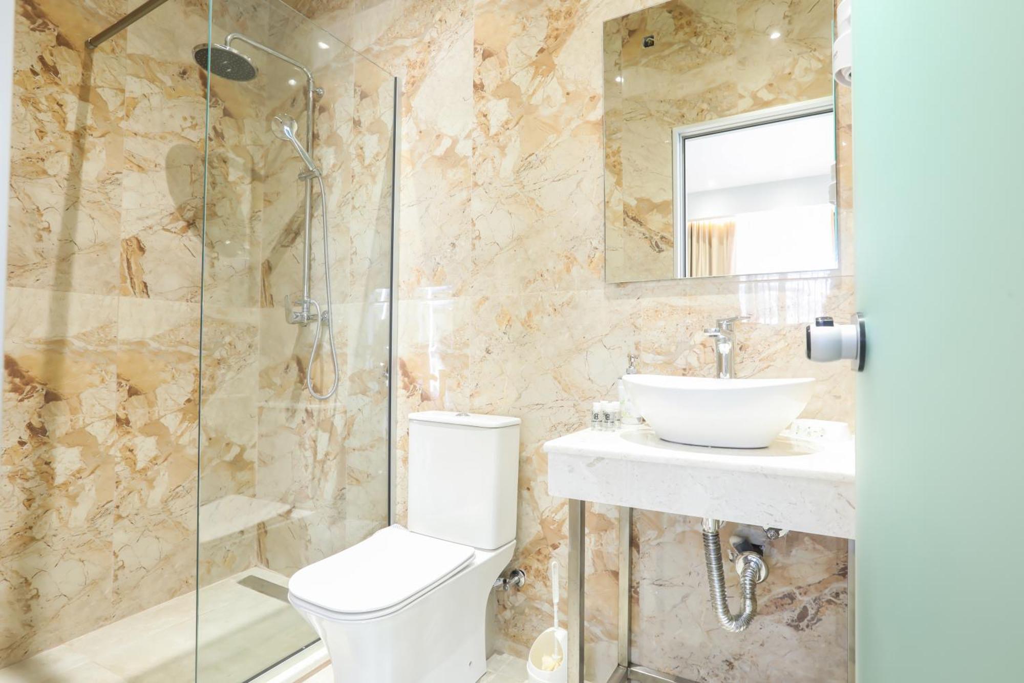 Corfu Gold Luxury Suites Benitses  Exteriör bild