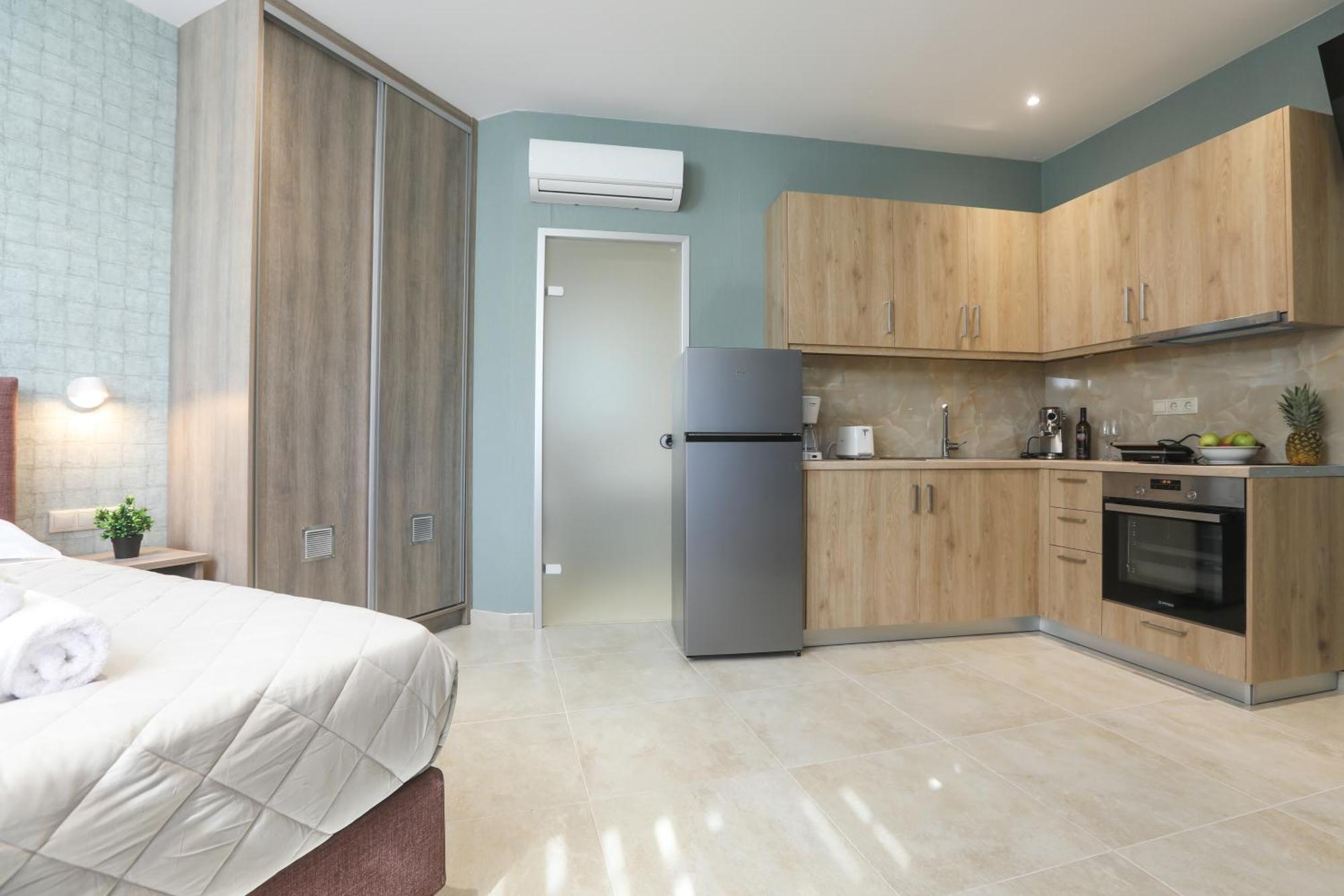 Corfu Gold Luxury Suites Benitses  Exteriör bild