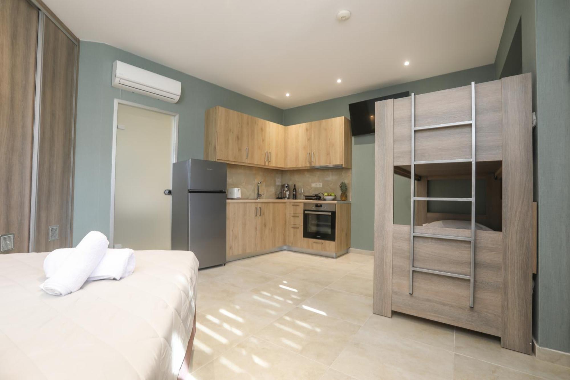 Corfu Gold Luxury Suites Benitses  Exteriör bild